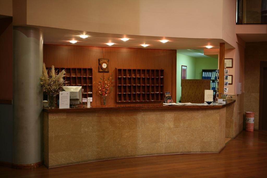 Hotel La Imora Jaén Beltér fotó